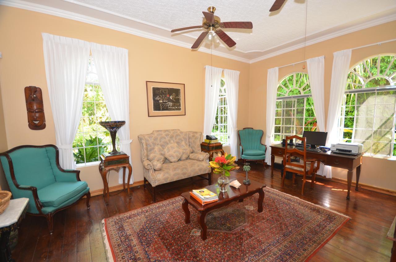 Summerhill Four Bedroom Villa Montego Bay Exterior foto